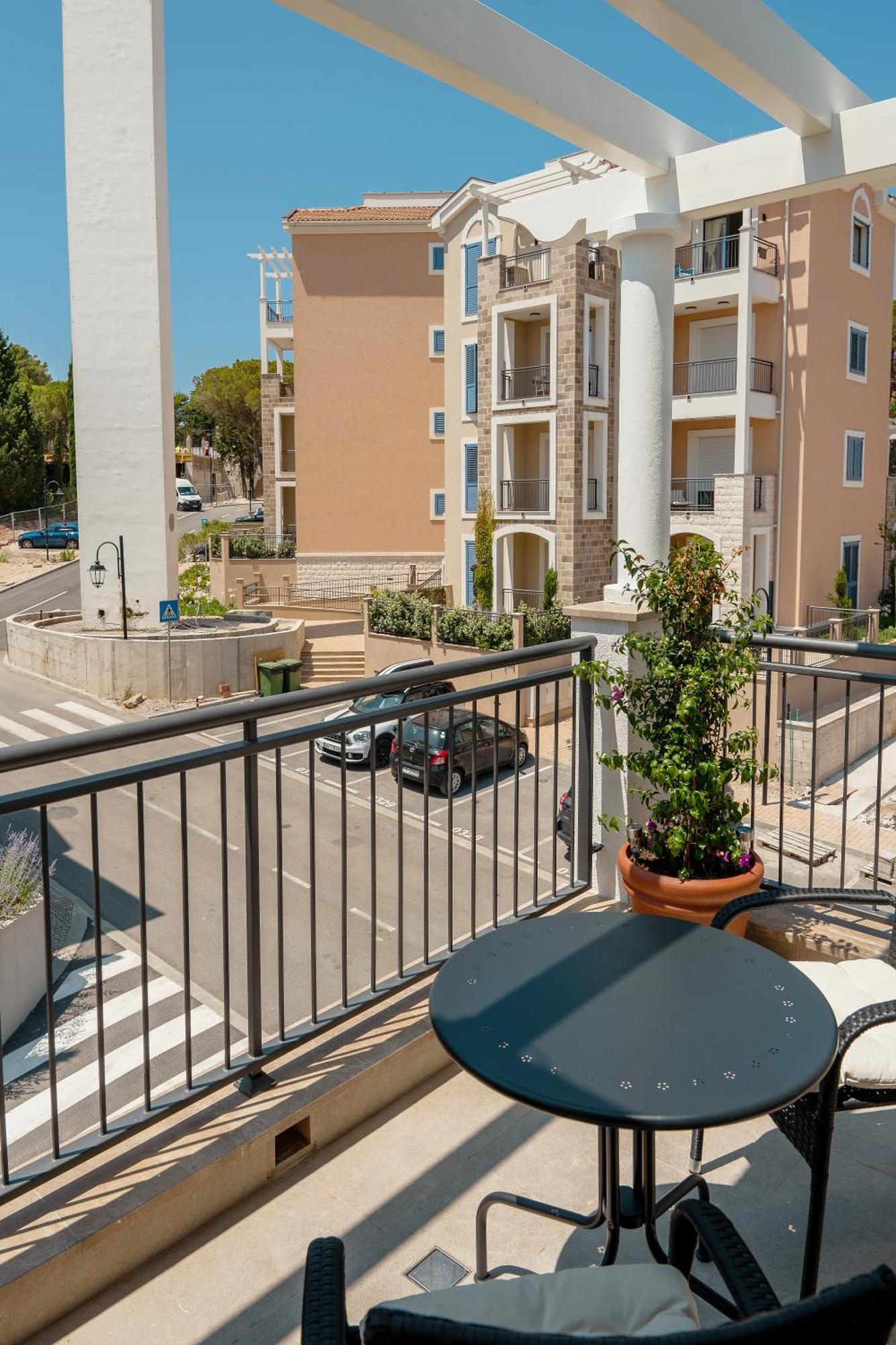 Apartamento Lustica Bay Tivat Exterior foto